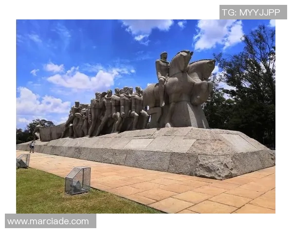 穿越绿茵百年风云回望足球历史长河与传奇巨星故事